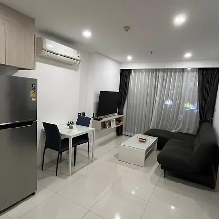 The Juwel By Amon Phra Tamnak Apartment